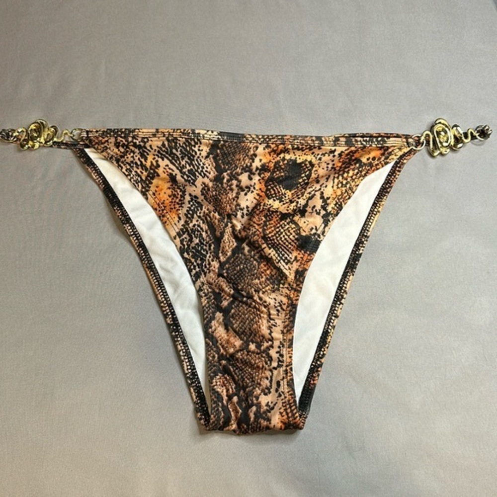 NWOT Pretty Little Thing Snake Print High Waist Bikini Bottom 👽 👽